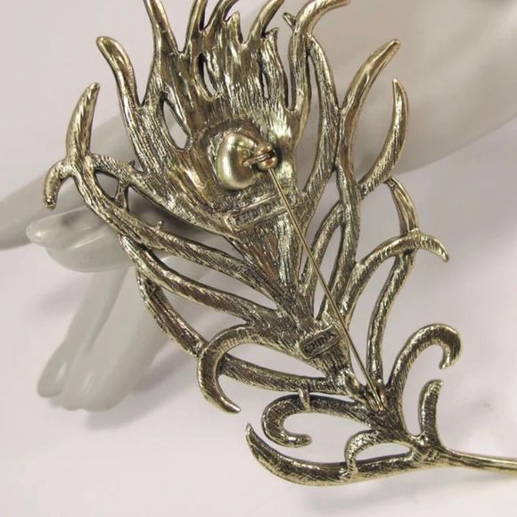 Heidi Daus Art Nouveau feather shaped brooch size 4.25”x2 3/8” antique brass - Picture 5 of 9